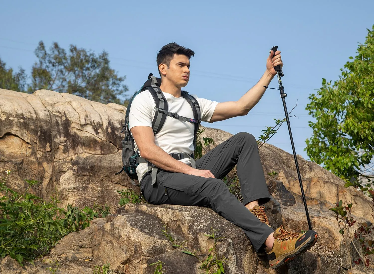 BGOWATU Men's Hiking Pants Quick Dry Lightweight Water Resistant Outdoor Sports Pants with Zipper Cargo Pockets