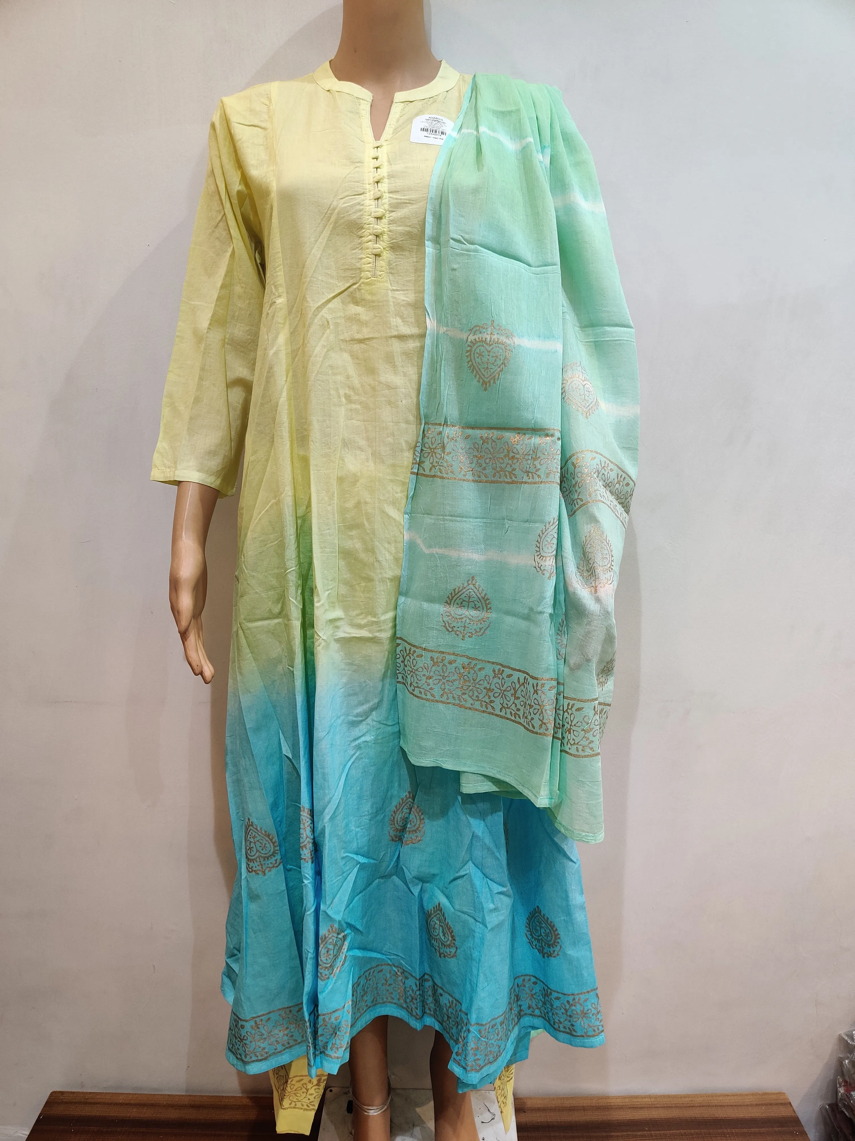 Lily Kurti pant with dupatta set