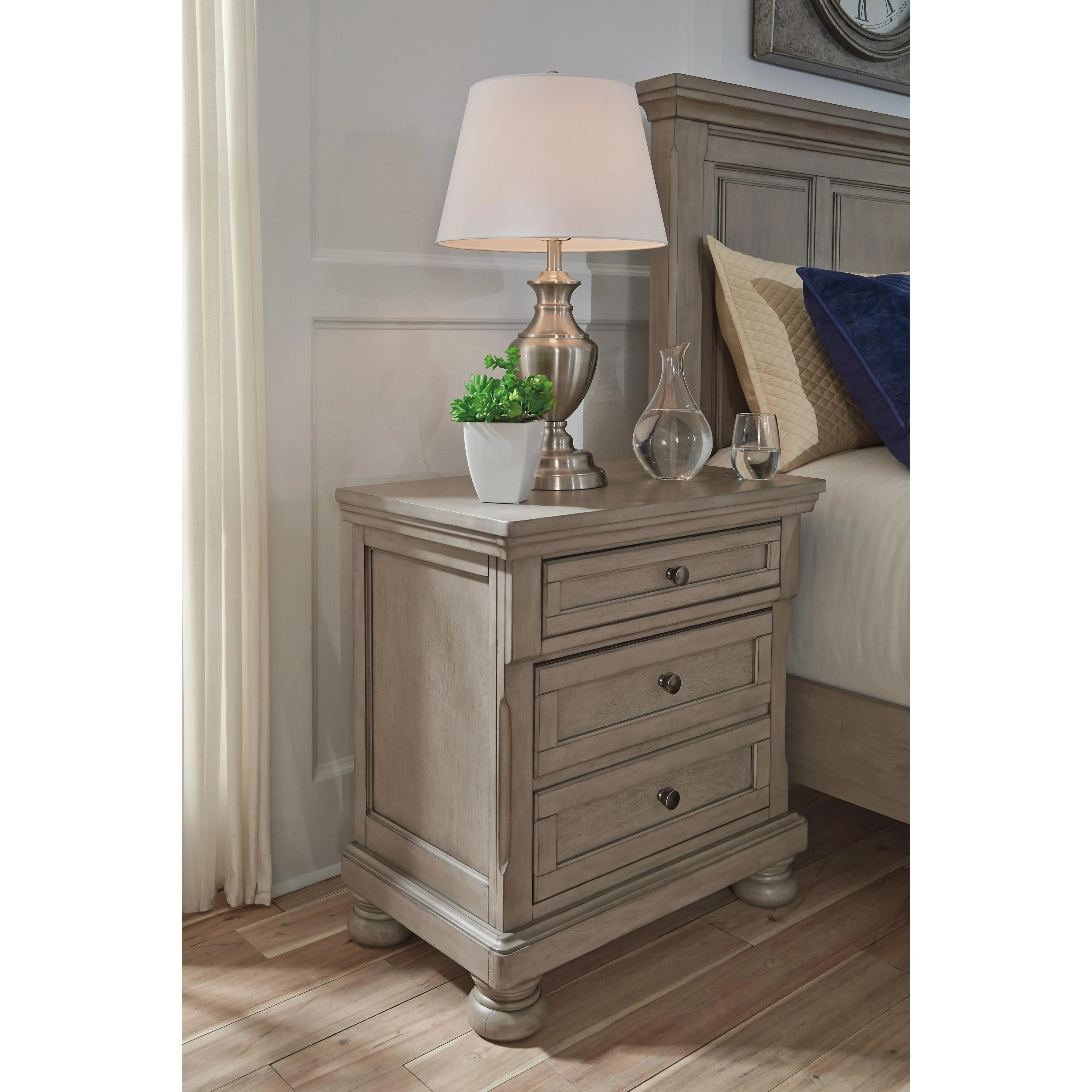Signature Design by Ashley Lettner B733 6 pc Queen Sleigh Storage Bedroom Set